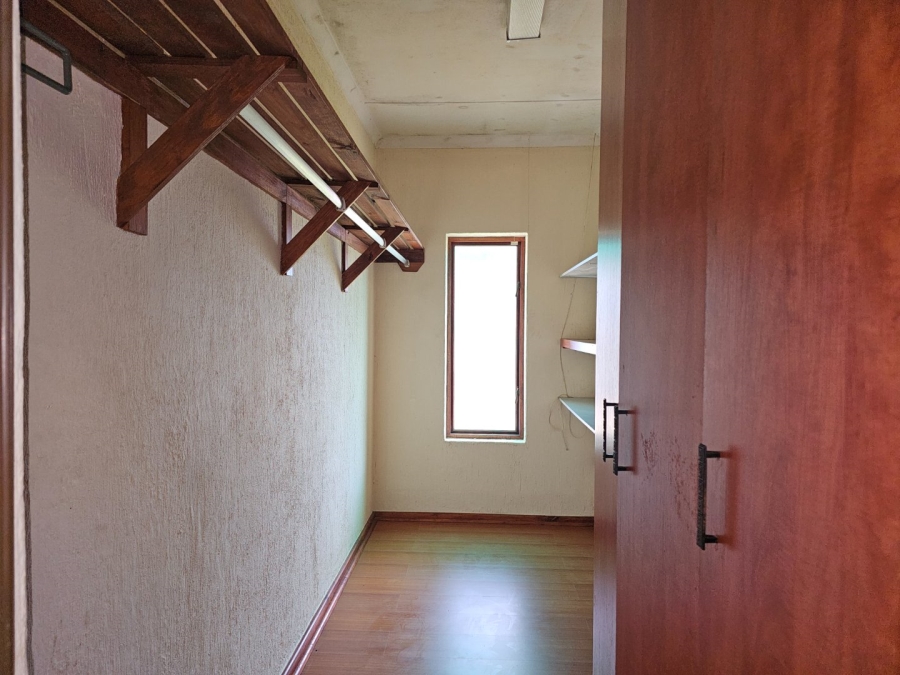 3 Bedroom Property for Sale in Dana Bay Western Cape